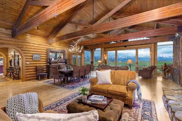 Abode at Grand Teton Vista, Teton views, private hot tub, wildlife