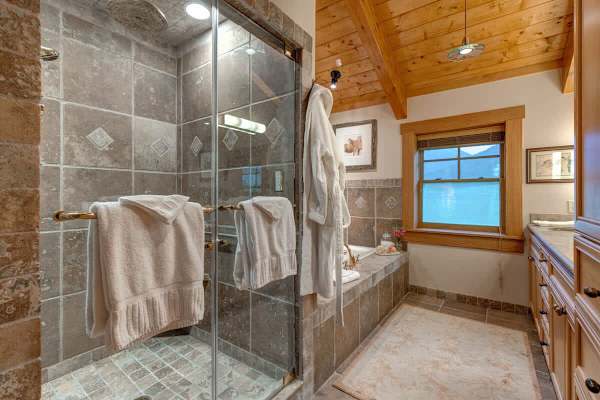 Abode at Grand Teton Vista, Teton views, private hot tub, wildlife