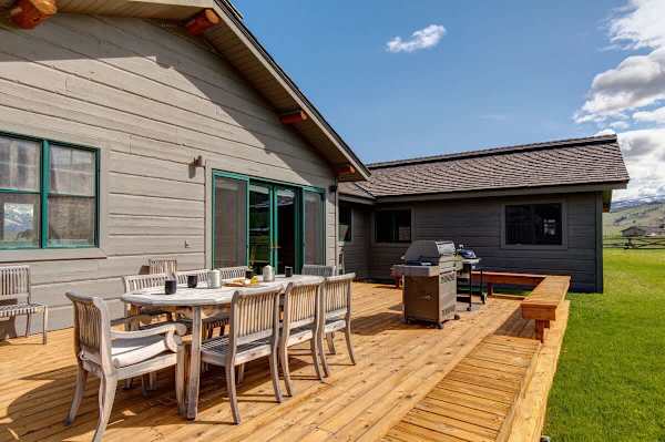 Abode at Grand Teton Vista, Teton views, private hot tub, wildlife