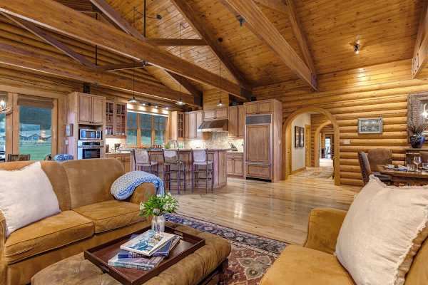 Abode at Grand Teton Vista, Teton views, private hot tub, wildlife