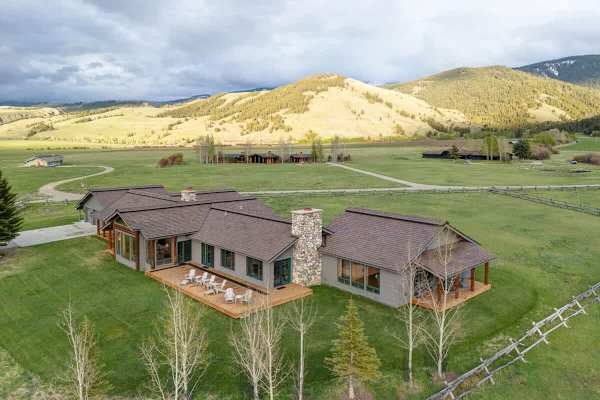 Abode at Grand Teton Vista, Teton views, private hot tub, wildlife
