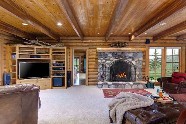 Abode at Grand Teton Vista, Teton views, private hot tub, wildlife
