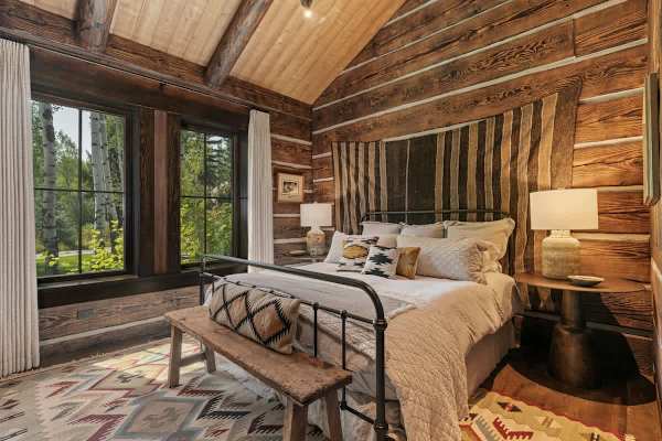 Abode at Teton Game, sweeping estate with 3 cabins, private hot tub