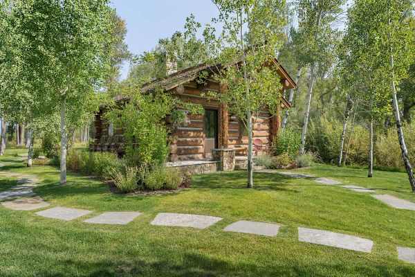 Abode at Teton Game, sweeping estate with 3 cabins, private hot tub