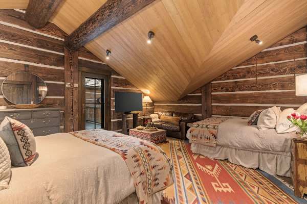 Abode at Teton Game, sweeping estate with 3 cabins, private hot tub