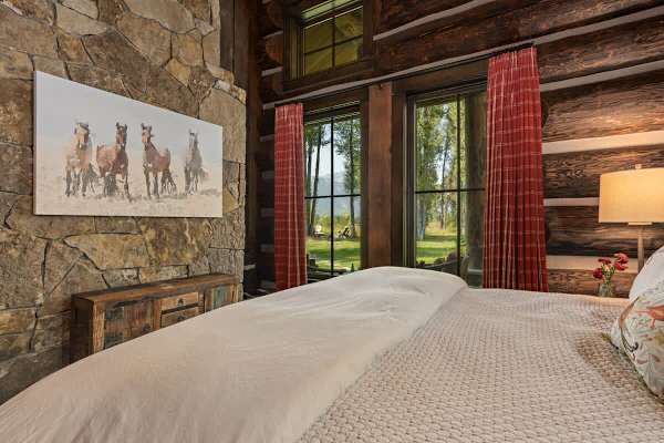 Abode at Teton Game, sweeping estate with 3 cabins, private hot tub