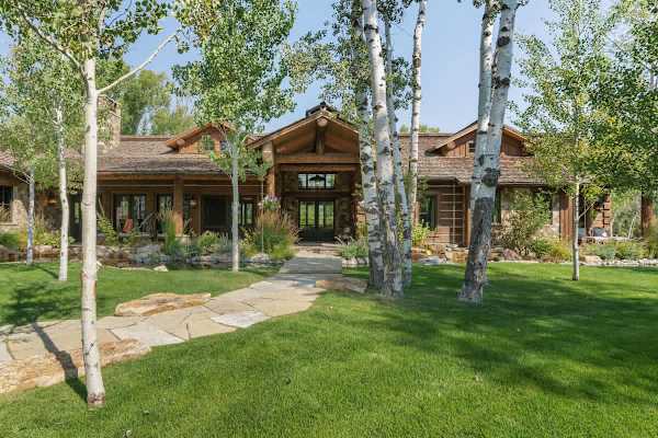 Abode at Teton Game, sweeping estate with 3 cabins, private hot tub
