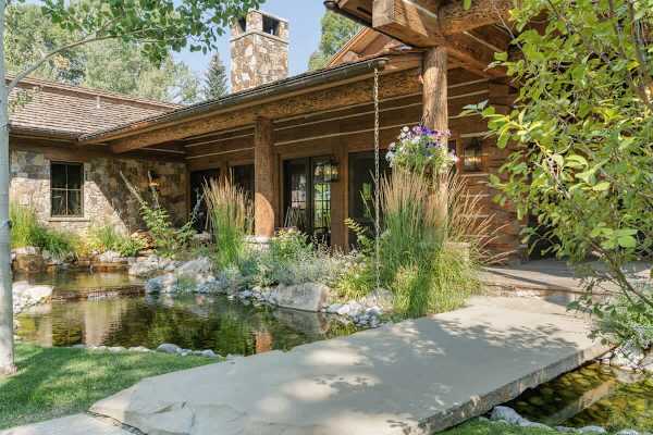 Abode at Teton Game, sweeping estate with 3 cabins, private hot tub