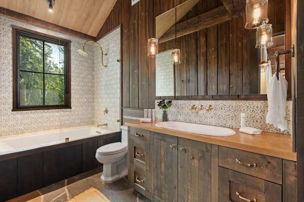 Abode at Teton Game, sweeping estate with 3 cabins, private hot tub