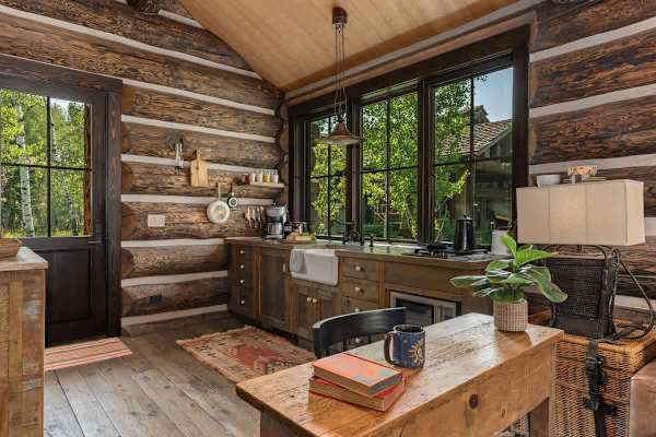 Abode at Teton Game, sweeping estate with 3 cabins, private hot tub