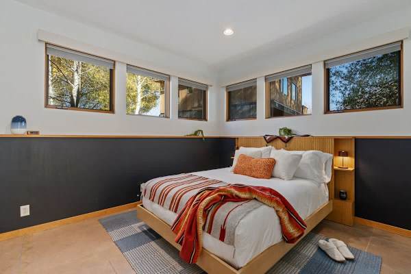 Abode at Alpenglow, mountain home with guesthouse, Teton views