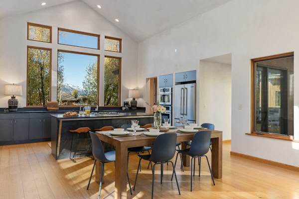 Abode at Alpenglow, mountain home with guesthouse, Teton views