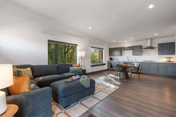 Abode at Alpenglow, mountain home with guesthouse, Teton views