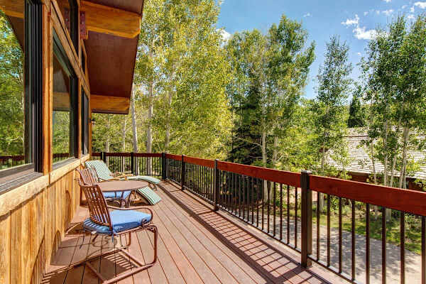 Abode at Gamble Oak, private hot tub, Deer Valley, steps to trails