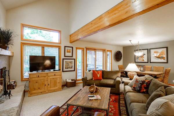 Abode at Deer Lake Village, private hot tub, Deer Valley retreat