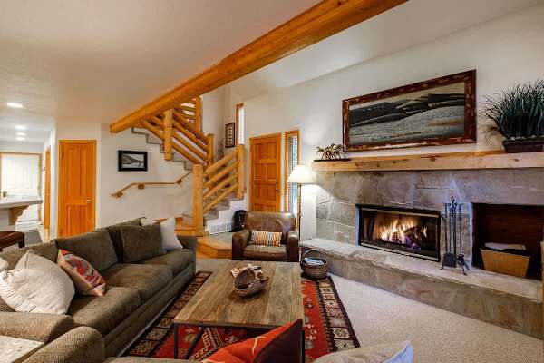 Abode at Deer Lake Village, private hot tub, Deer Valley retreat