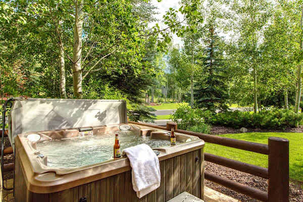 Abode at Deer Lake Village, private hot tub, Deer Valley retreat
