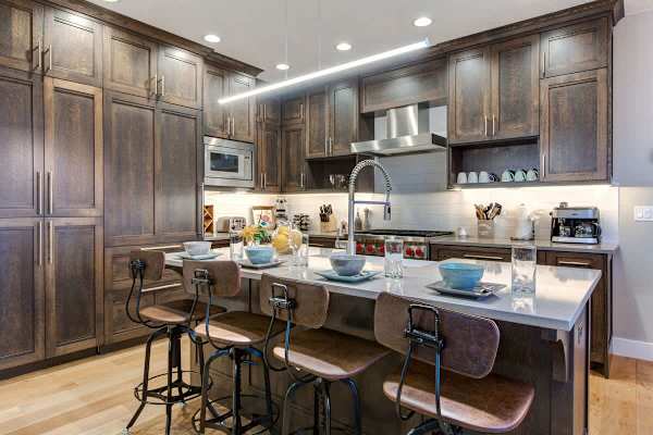 Abode at Fairway Springs, walk to gondola, canyons shuttle, hot tub