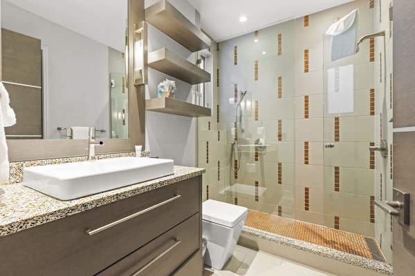 Abode at Powder Watch, private hot tub, heart of Park City, near ski lift