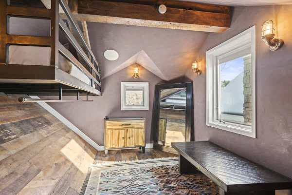 Abode at Powder Watch, private hot tub, heart of Park City, near ski lift