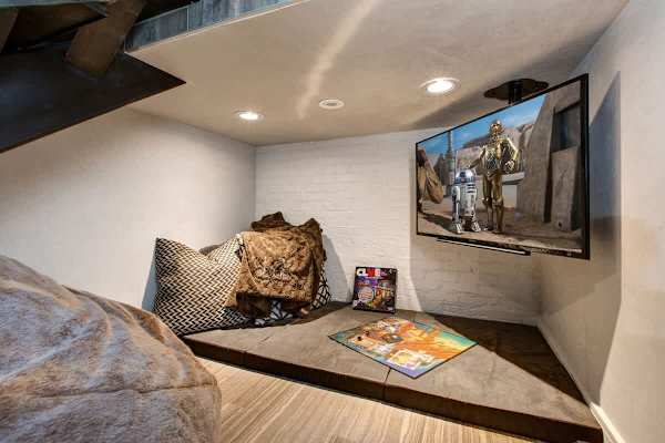 Abode at Powder Watch, private hot tub, heart of Park City, near ski lift