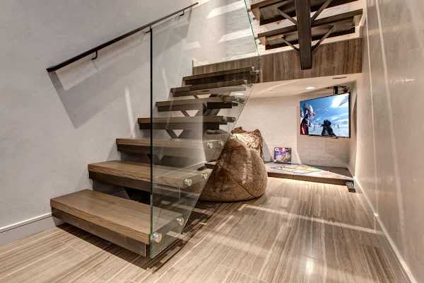 Abode at Powder Watch, private hot tub, heart of Park City, near ski lift