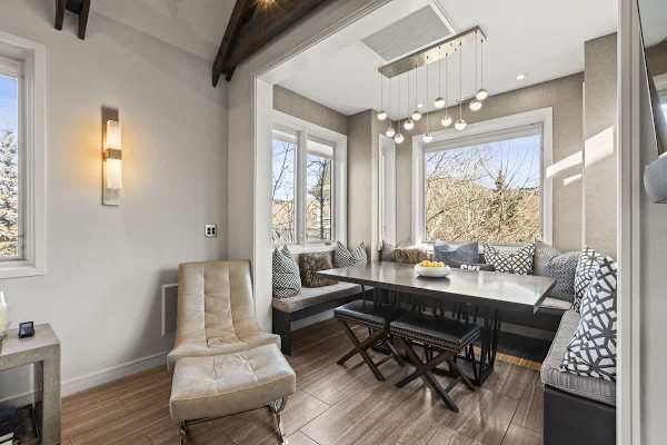 Abode at Powder Watch, private hot tub, heart of Park City, near ski lift