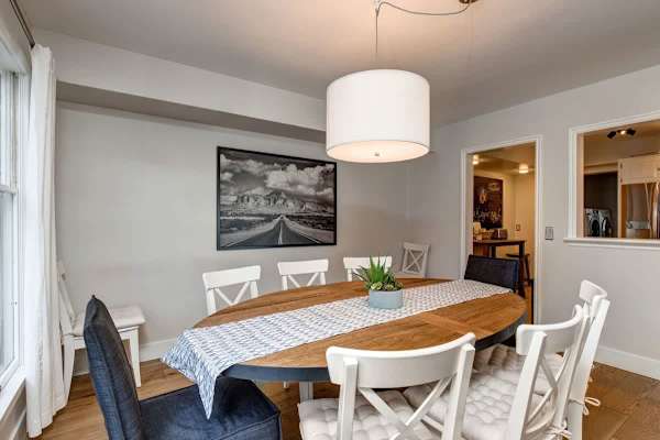 Abode at Loose Moose, private hot tub, walk to town lift, Old Town