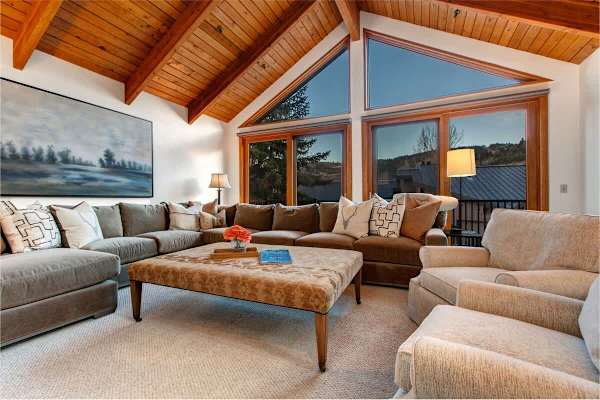 Abode at the Peak, ski shuttle, hot tub, Deer Valley pinnacle
