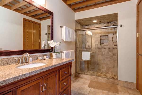 Abode at the Peak, ski shuttle, hot tub, Deer Valley pinnacle