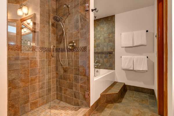 Abode at the Peak, ski shuttle, hot tub, Deer Valley pinnacle