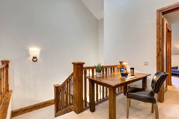 Abode at Lucky Star, ski-in/ski-out, private hot tub, Deer Valley