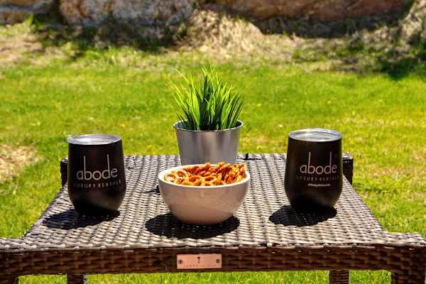 Abode at Lucky Star, ski-in/ski-out, private hot tub, Deer Valley