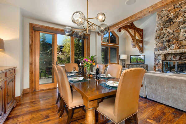 Abode at Lucky Star, ski-in/ski-out, private hot tub, Deer Valley