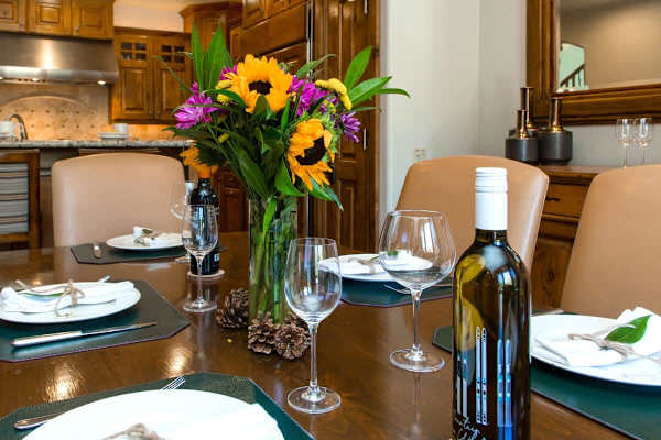 Abode at Lucky Star, ski-in/ski-out, private hot tub, Deer Valley