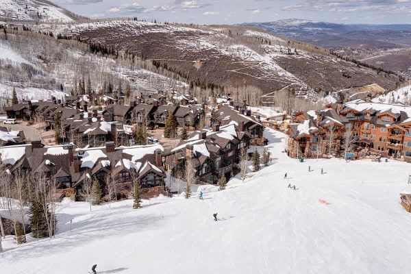 Abode at Lucky Star, ski-in/ski-out, private hot tub, Deer Valley