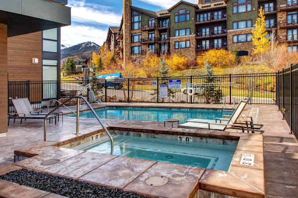 Abode at Viridian, hot tub, pool, ski & golf, Canyons Village