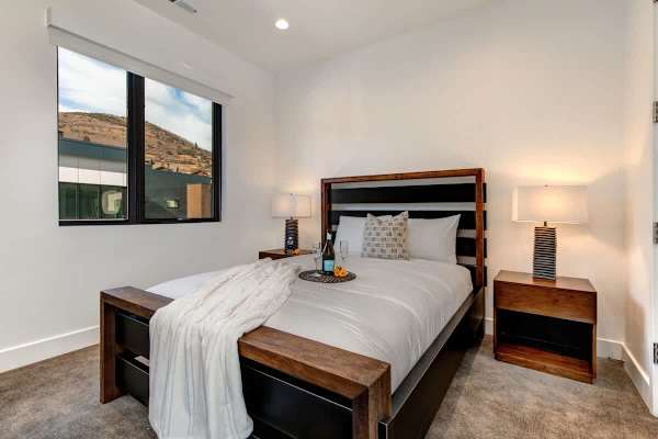 Abode at Viridian, hot tub, pool, ski & golf, Canyons Village