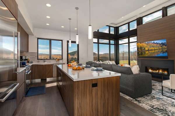 Abode at Viridian, hot tub, pool, ski & golf, Canyons Village