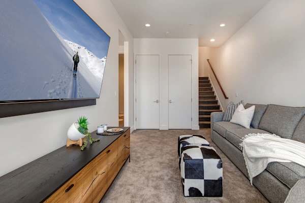 Abode at Viridian, hot tub, pool, ski & golf, Canyons Village