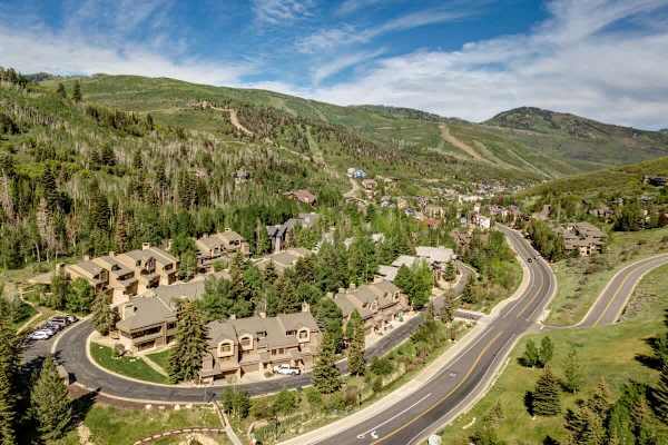 Abode at Moose Den, private hot tub, Deer Valley ski chalet, Old Town