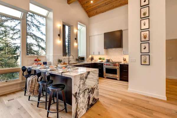 Abode at Aspen Hollow, ski-in/ski-out, hot tub, luxury remodel