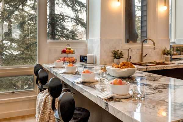 Abode at Aspen Hollow, ski-in/ski-out, hot tub, luxury remodel