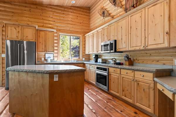 Abode at Snow Cloud, hot tub, pool table, lower Deer Valley