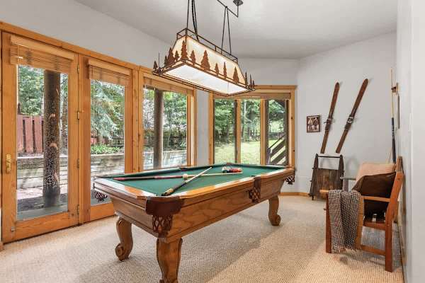 Abode at Snow Cloud, hot tub, pool table, lower Deer Valley