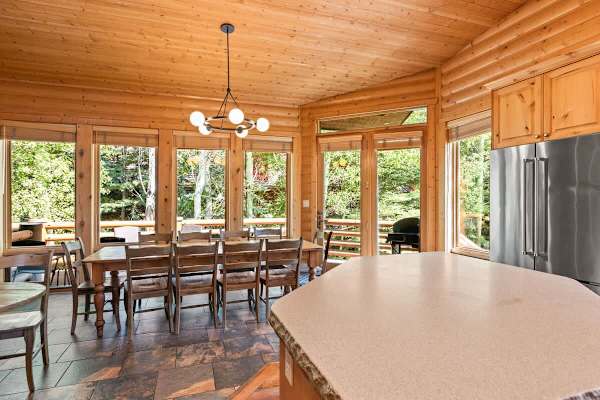 Abode at Snow Cloud, hot tub, pool table, lower Deer Valley