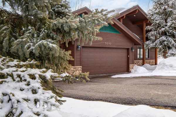Abode at Snow Cloud, hot tub, pool table, lower Deer Valley
