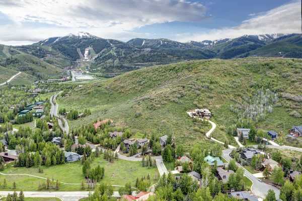 Abode at Snow Cloud, hot tub, pool table, lower Deer Valley