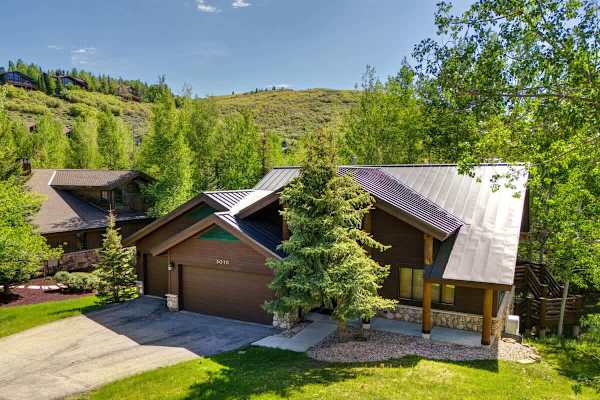 Abode at Snow Cloud, hot tub, pool table, lower Deer Valley