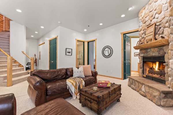 Abode at Snow Cloud, hot tub, pool table, lower Deer Valley